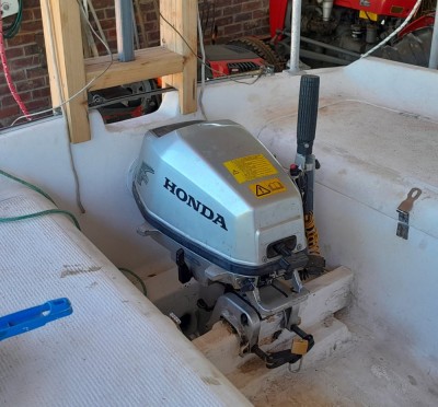 inboard motor1.jpg