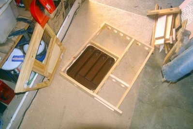 Slide out cutlery draw to fit under starboard framing