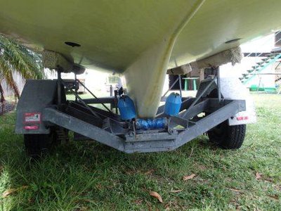 PB110030 Teria rear rollers.JPG (53.39 KiB) Viewed 7187 times Rear rollers and hull suports